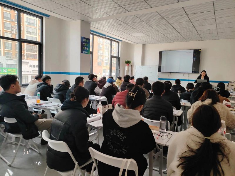 电子行业的创新之路：南阳鑫连创电子科技有限公司的发展动态